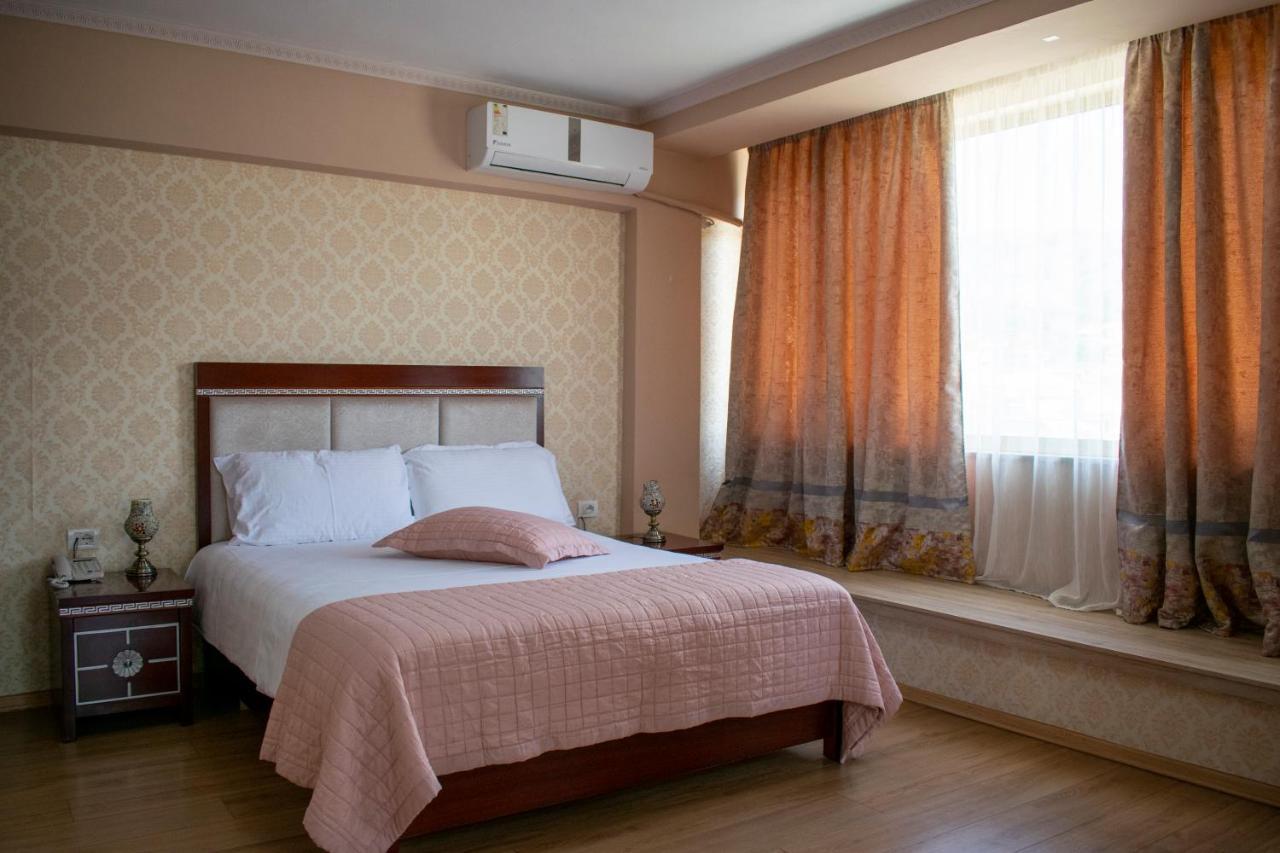 Bocca Hotel كورتشي المظهر الخارجي الصورة